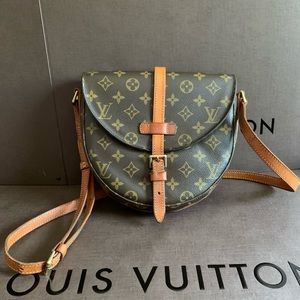 💥 CLEAN POCKET Louis Vuitton Chantilly handbag 💕